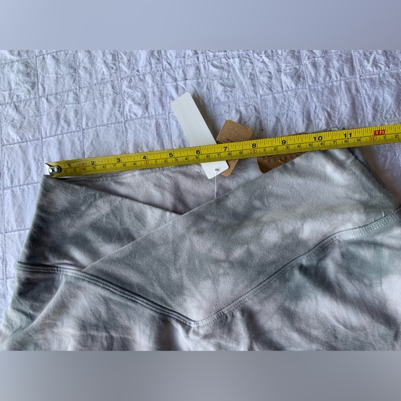 NWT Victoria's Secret PINK Active White and Gray Small Cotton High Waist V Skort - Picture 10 of 14